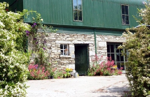 The Rower House | Escape to Cullintra House - Pet Friendly with Ocean Views