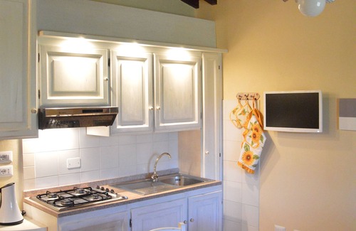 Montaione Apartment | Explore Culture and Relaxation in the Tuscan Countryside