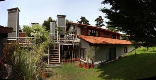 Carilo Apartment | Explore Cumeló Cariló: Family-Friendly with Pool & Hot Tub