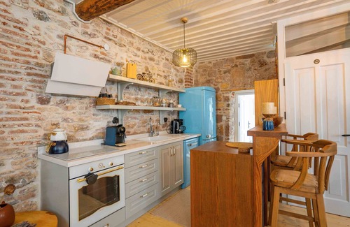 Ayvalik Hotel | Discover Cundalis1893: Guest Rated 10/10 with Breakfast