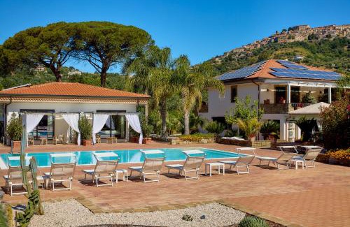 Castellabate Bed & Breakfast | Relax at Cuore del Cilento Relais & Retreat - 4-Star Oasis