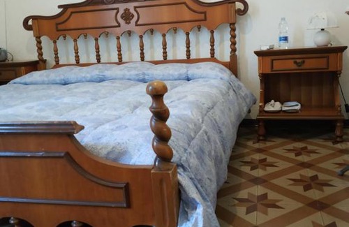 Isola del Borgo Antico Bed & Breakfast | Budget-Friendly Stay at Cuore di Borgo - 9/10 Guest Rated