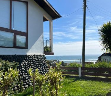 Curanipe House | Scenic Curanipe Sea View - Ideal for Family Getaways