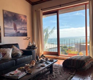 Curanipe House | Scenic Curanipe Sea View - Ideal for Family Getaways