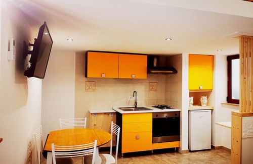 Milazzo Apartment | Beautiful Oceanview Apartment with Breakfast & Pet-Friendly