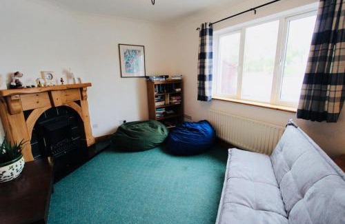 Rossaveel Apartment | Curlews Rest - Ideal Base for Exploring the Aran Islands