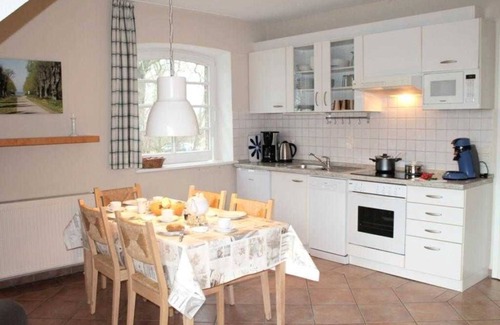 Gross Schwansee Apartment | Pet-Friendly Retreat at Curr. Wismar, Großer Schwansee