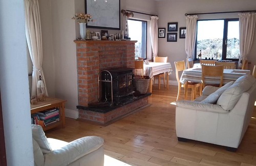 Waterville Bed & Breakfast | Discover Currane Lodge: A 4-Star Guest Favorite