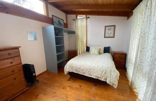 Anglers Reach House | Welcoming Currawong Cottage: Family-Friendly Retreat
