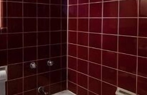 East Kildonan Hotel | Budget-Friendly Stay at Curtis Gordon Motor Hotel