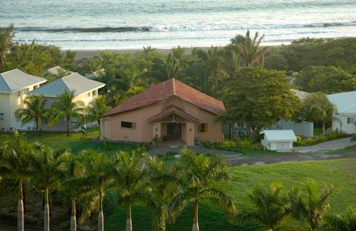 Playa Azul House | Relax at a Custom Beach House in Guanacaste, Costa Rica