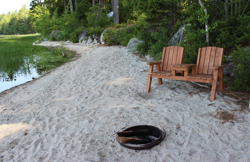 Franklin Cottage | Exceptional Waterfront Cottage with Pool and Ocean Views