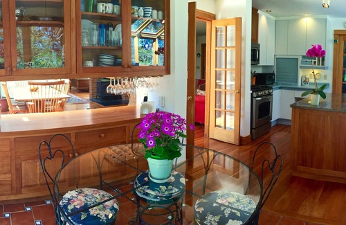 Stonington House | Exclusive Waterfront Vacation Home Surrounded by Nature