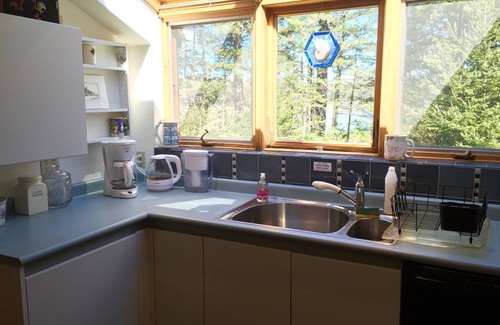 Stonington House | Exclusive Waterfront Vacation Home Surrounded by Nature
