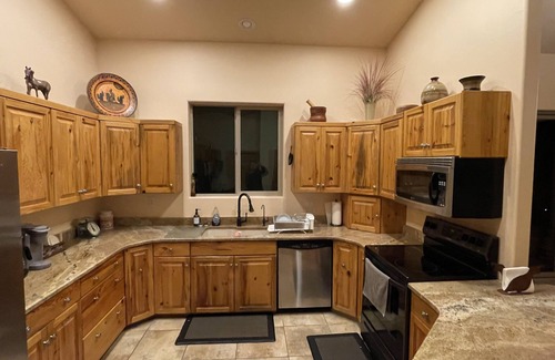 Apple Valley House | Exclusive Home with Pool on 40 Acres Overlooking Zion