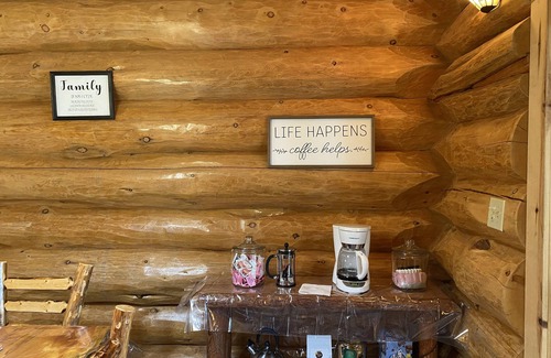 Hayward House | Experience Serenity at Custom Log Home on Grindstone Lake