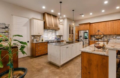 Tortolita House | Unmatched Desert Views at Custom NW Home for Families