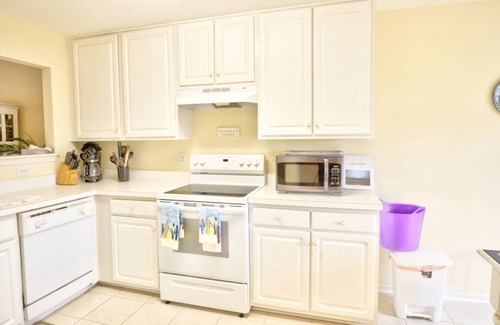 Ocean View Condo | Cute 2 BD, 2 BA Condo w/Bayside Views, Steps to Pool, Tennis, Kayaking, and Other Activities!