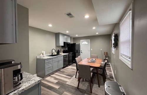 Olathe Apartment | Charming Apartment in Downtown Olathe with Kitchen
