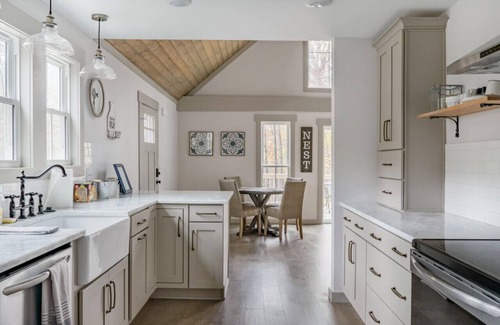 Hendersonville Apartment | Cozy Cabin Escape Near Downtown Nashville - Guest Rated 9.8