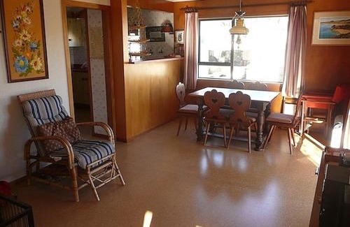 Cooks Beach House | Charming Ocean View Cottage - Cooks Beach Escape