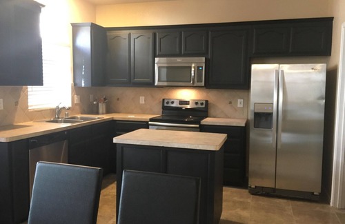 Duncanville House | Tranquil 3 Bedroom Home with Spa & Breakfast in Nature