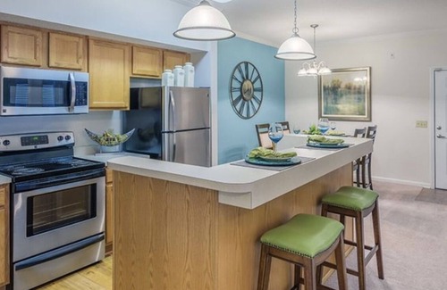 Sandusky Condo | Charming Downtown Condo - Perfect for Family Getaways