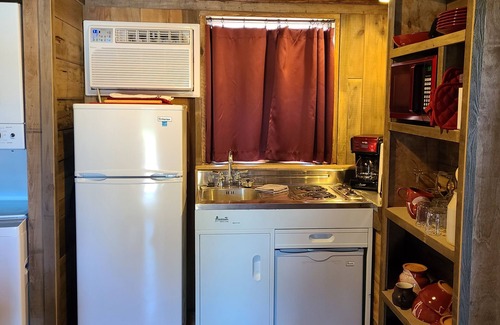 Horton Cabin | Family Friendly Cabin at Lakeview with Scenic Views