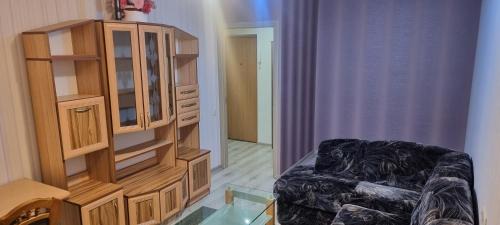 Kedainiai Apartment | Cozy Flat: Ideal for Families and Pet Lovers