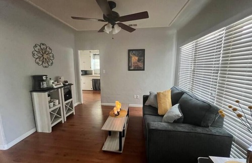 Lemoore House | Charming Home Steps from Downtown Lemoore with Kitchen