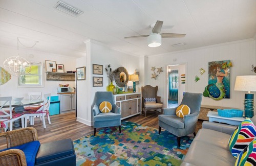 Ocean Cay House | Charming Yellow Cottage with Ocean View & Pet-Friendly Perks