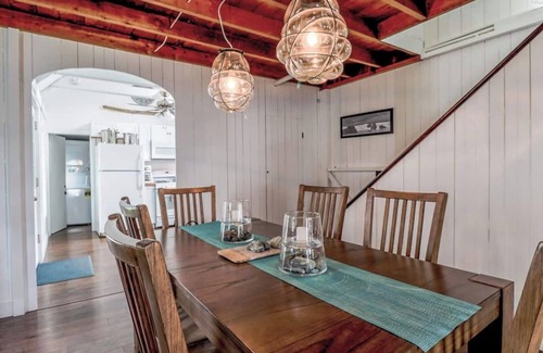 York Beach Cottage | Charming Maine Cottage Just Steps from Short Sands Beach