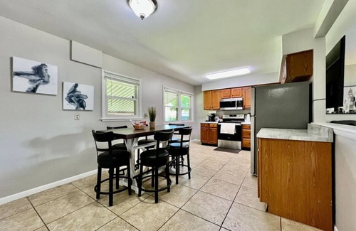Middletown House | Inviting Ranch Home in Middletown, OH with Family Amenities