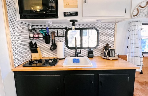 Leeds House | Cozy Renovated RV Near Zion & St. George - Guest Rated 9.8