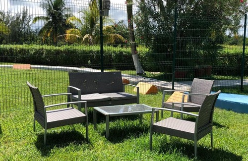 Zona Hotelera Apartment | Cozy Studio in Hotel Zone with Pool & Pet-Friendly Perks