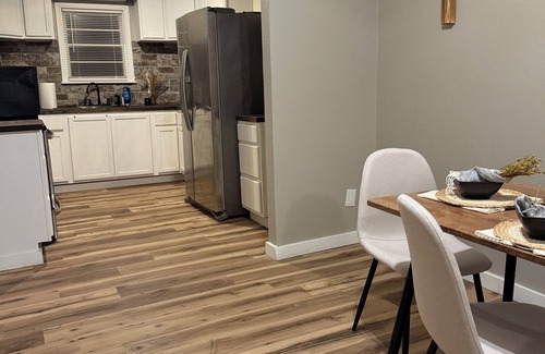 Plainview House | Cuteness on Ennis
