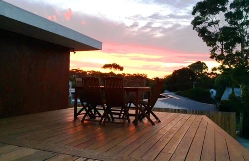 Ocean Grove House | Elevated Views at Cuthbertson Drive Holiday Retreat