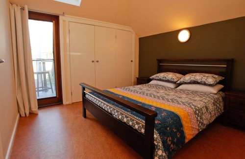 Bermagui Apartment | Cuttagee Beach Apartment - Family freindly