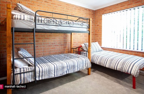 Barragga Bay Cottage | Cuttagee Beach Cottages, 6