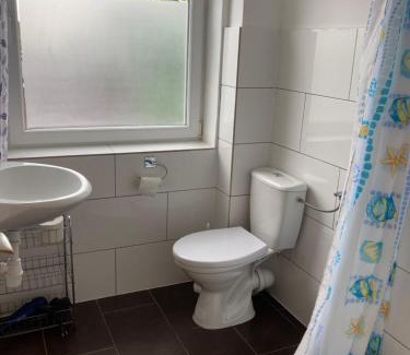 Holte-Spangen Apartment | Family-Friendly Ferienwohnung Luisa in Haus Maarten