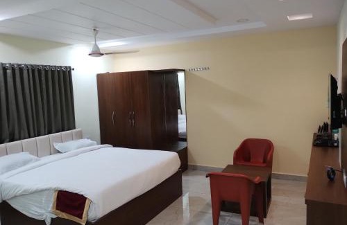 Khammam Hotel | Experience CVR Banquet Hall with Family-Friendly Amenities