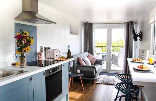 Newcastle-on-Clun Cottage | Idyllic Cwm Heulog Cabin with Hot Tub & Pet-Friendly Bliss