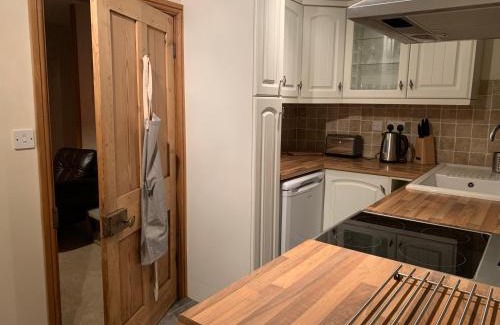 Glasbury House | Delightful Cwmbach Cottage: Pet-Friendly Near Hay on Wye