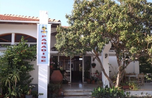 Kyrenia House | Top-Rated Paradise Holiday Bungalows by Cratos Beach Club