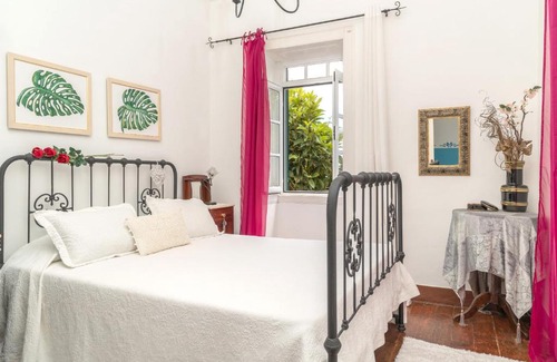 Arco da Calheta Ski Chalet | Discover Cyane & Vigo's Cottage - Family-Friendly Retreat