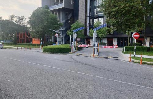 Cyberjaya Apartment | Relax at Cyberjaya Tamarind Suites, Mediya Homestay