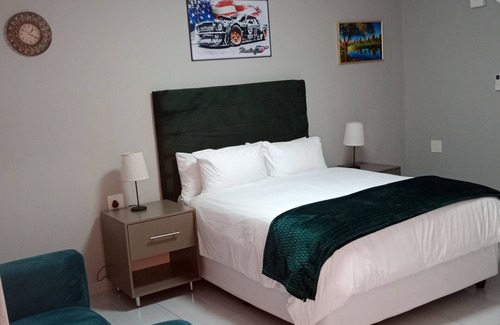 Greater Giyani Cabin | Comfortable Stay at CyC Guest Lodge with Pool & Breakfast