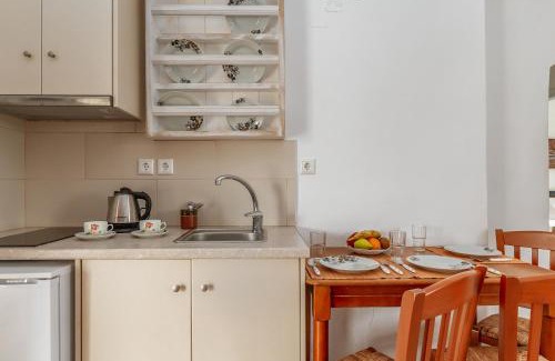 Platis Gialos Apartment | Relax at Cyclades Beach 2: Oceanfront Family Getaway