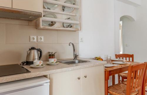 Platis Gialos Apartment | Relax at Cyclades Beach 2: Oceanfront Family Getaway