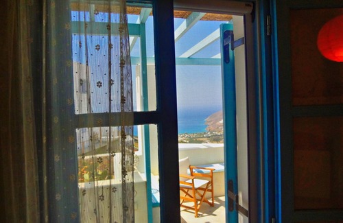 Aegiali House | Unwind in a Cycladic House with Breathtaking Amorgos Sunsets